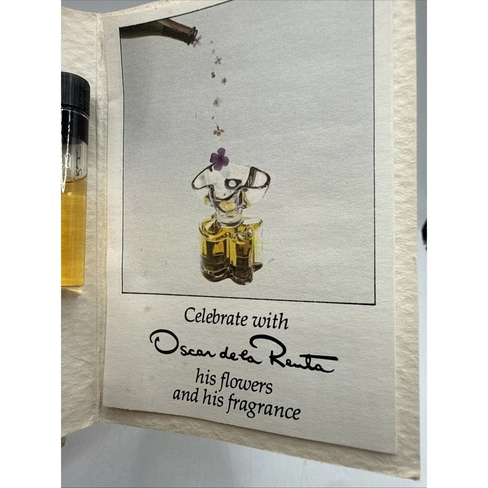 Oscar De La Renta Eau De Toilette Sample 0.06oz 2ml NEW